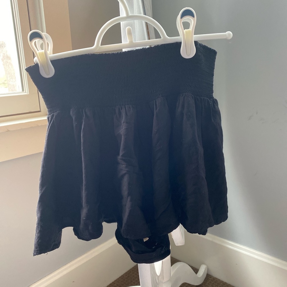 Brandy Melville Ross Shorts